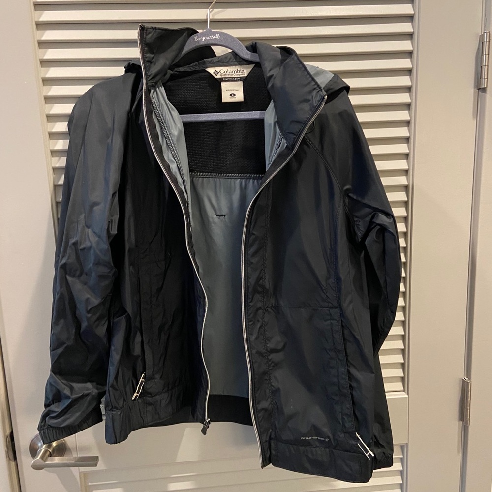 Columbia Rain Jacket - Light Weight - Size L